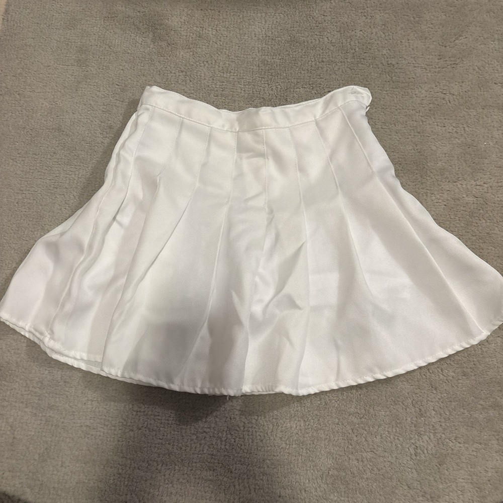 Elegant White Women's Skirt